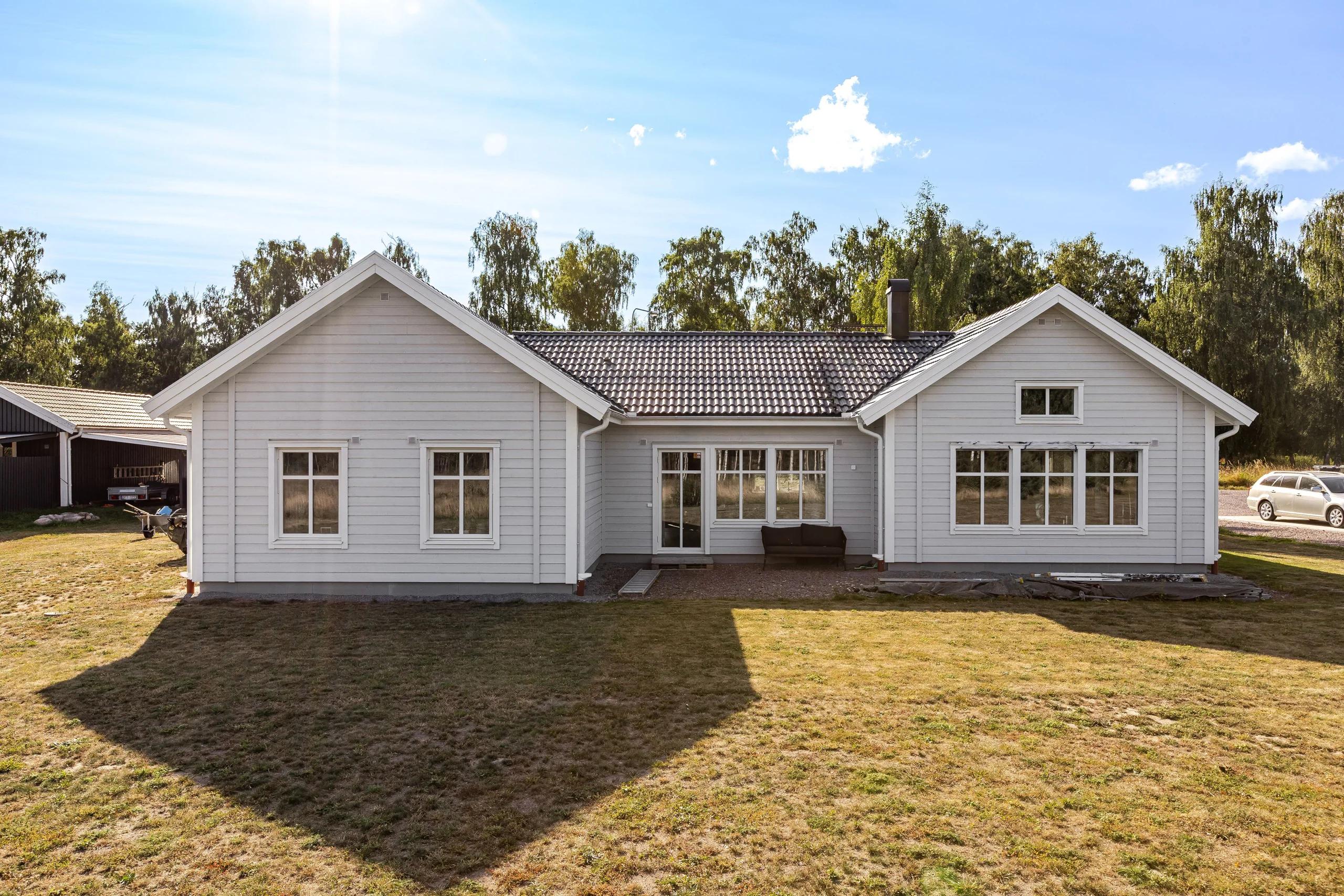 Hemma hos en familj i enplanshuset MOVE #105